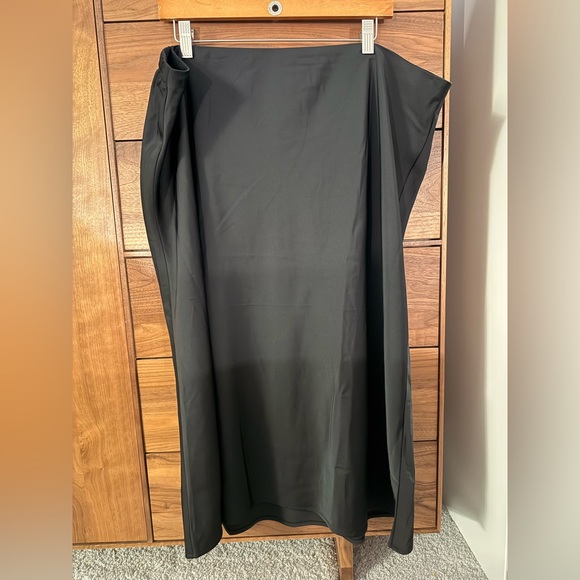 J. Crew Factory Satin slip midi skirt Size 3x - Picture 2 of 6